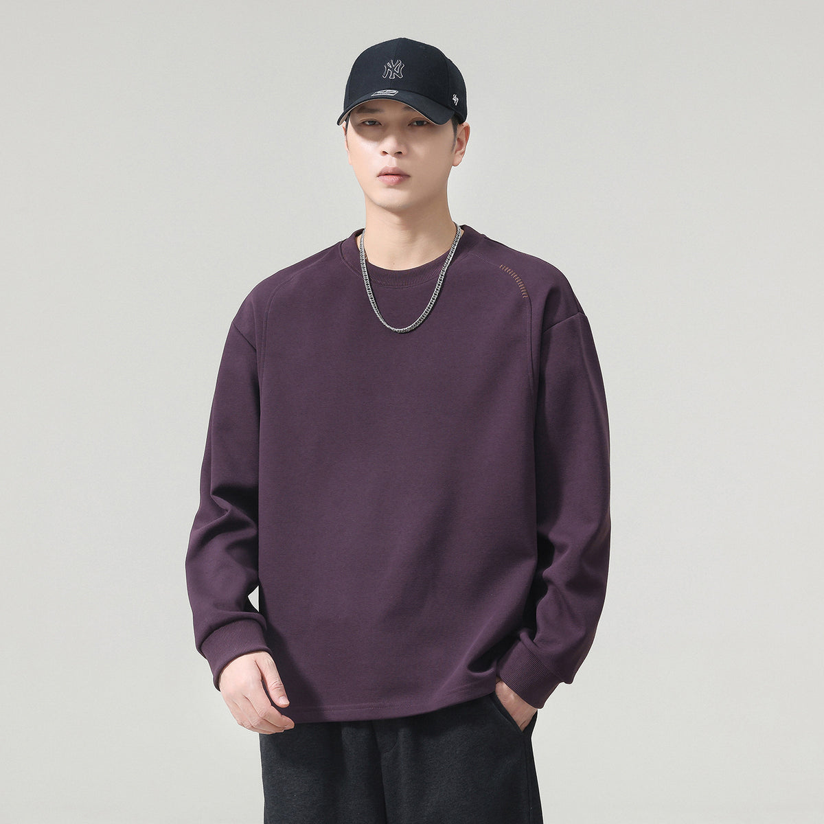 Men's  Long Sleeve Crewneck Sweatshirt Casual Loose Fit Solid Color Top