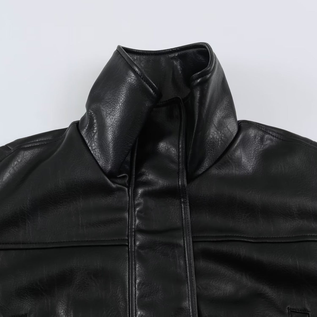 Half high collar zipper long sleeved jacket
