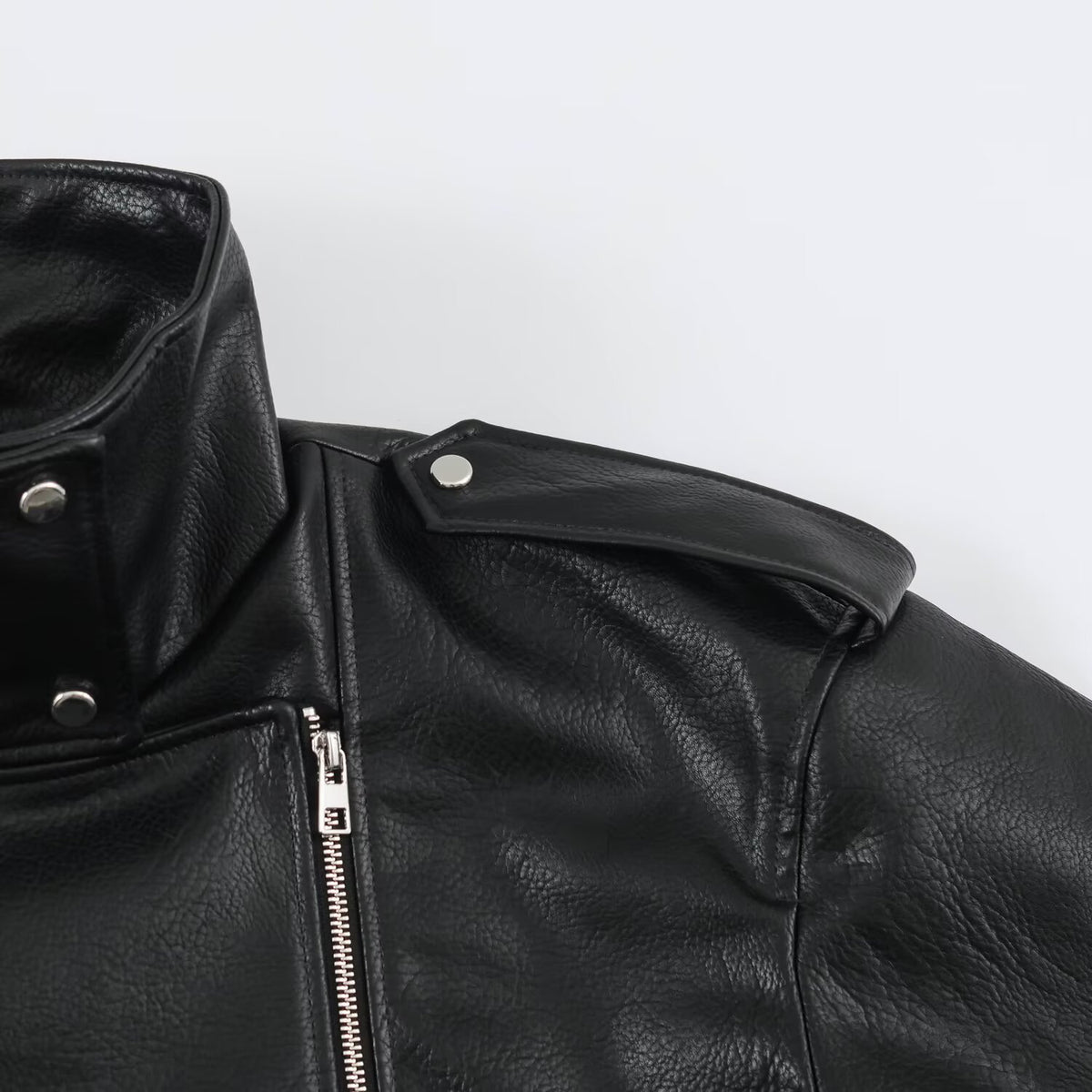 Long sleeved semi high neck jacket